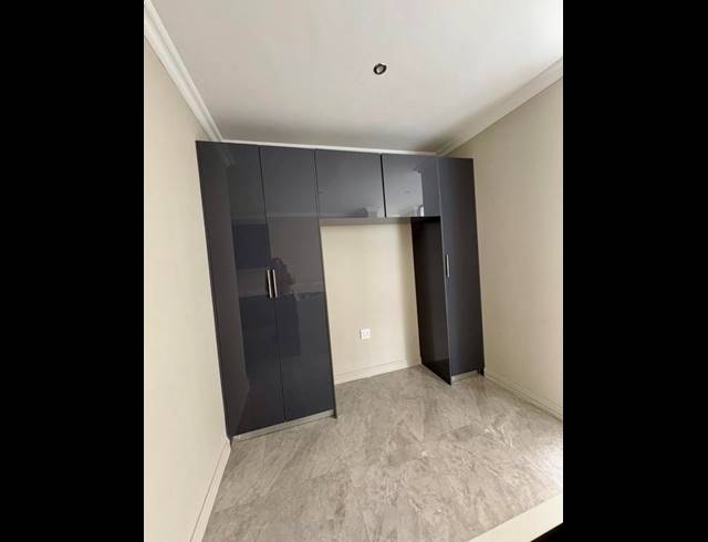 5 BEDROOM PROPERTY TO RENT IN HYDE PARK